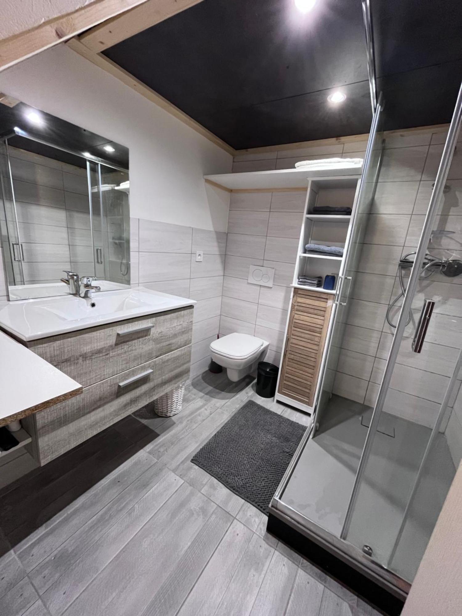 Chambre Individuelle Avec Salle D'Eau - Wc Et Parking La Plagne Zewnętrze zdjęcie